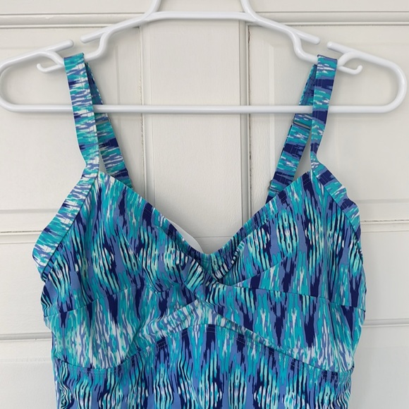 L.L.BEAN swim tankini size 8 blue white adjustable straps UPF 50+ - Picture 3 of 6